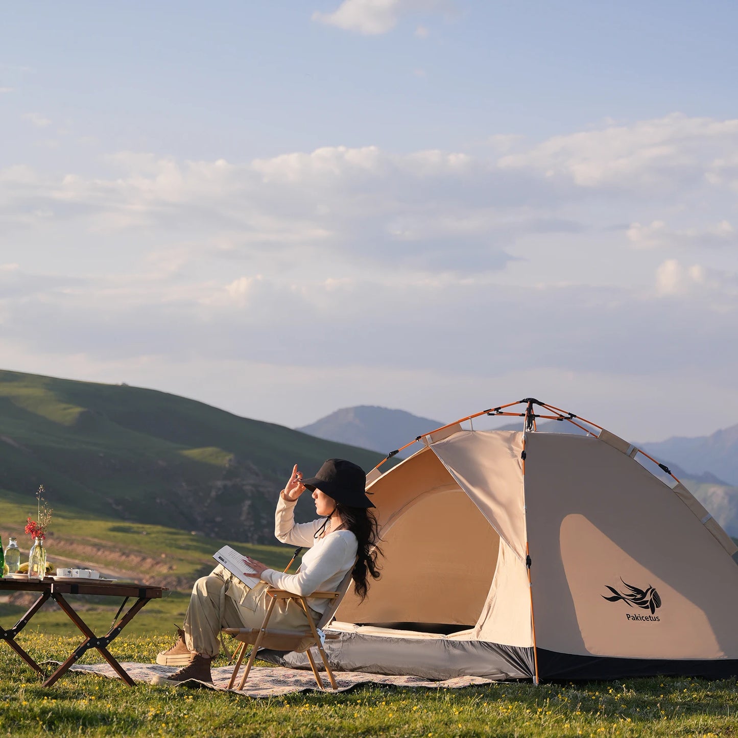Pakicetus Three Four Person Windproof Easy Setup Camping Tent