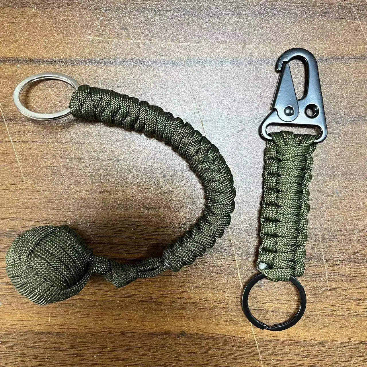 Outdoor Self Defense Umbrella Rope With Monkey Fist Steel Ball Paracord Keychain
